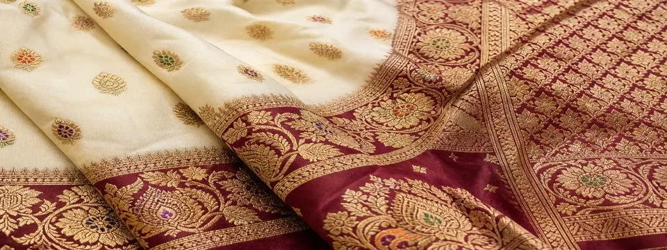 KashiFab Banarasi handloom motifs and zari detail on Varanasi silk saree
