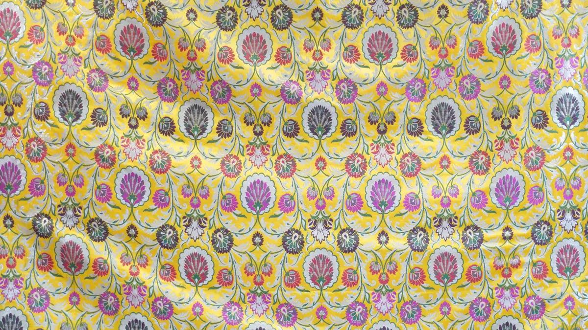 KashiFab_banarasi_kimkhab_brocade_cho_u03_gold_01 KashiFab Banarasi Kimkhab Brocade Gold fabric wholesale Varanasi