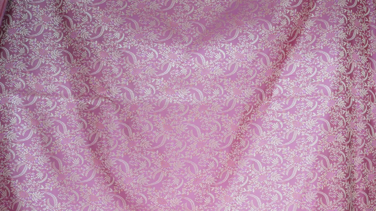 KashiFab_banarasi_vintage_brocade_cho_u15_magenta_01 KashiFab Banarasi Vintage Brocade Magenta fabric wholesale Varanasi