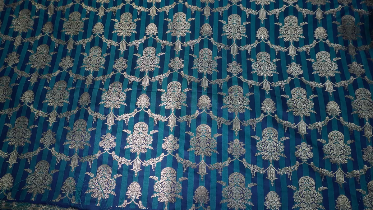 KashiFab Banarasi Vintage Brocade Navy fabric wholesale Varanasi