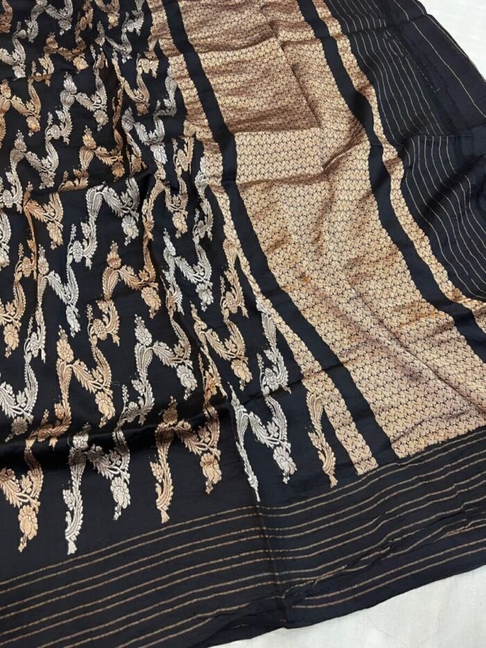 KashiFab Handloom Mashru Katan Sarees KashiFab Handloom Mashru Katan Sarees online - authentic Varanasi weave