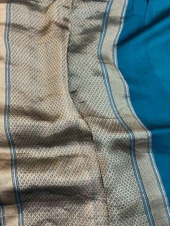 KashiFab Pure Mashru Katan - AYU #10656 KashiFab Pure Mashru Katan - AYU #10656 online - authentic Varanasi weave