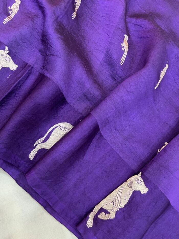 KashiFab Pure Mashru Katan Saree - AYU #10648 KashiFab Pure Mashru Katan Saree - AYU #10648 online - authentic Varanasi weave