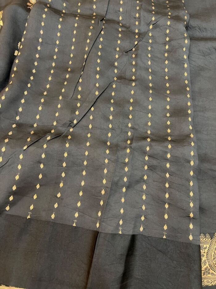 KashiFab Pure Mashru Katan Saree - AYU #10682 KashiFab Pure Mashru Katan Saree - AYU #10682 online - authentic Varanasi weave