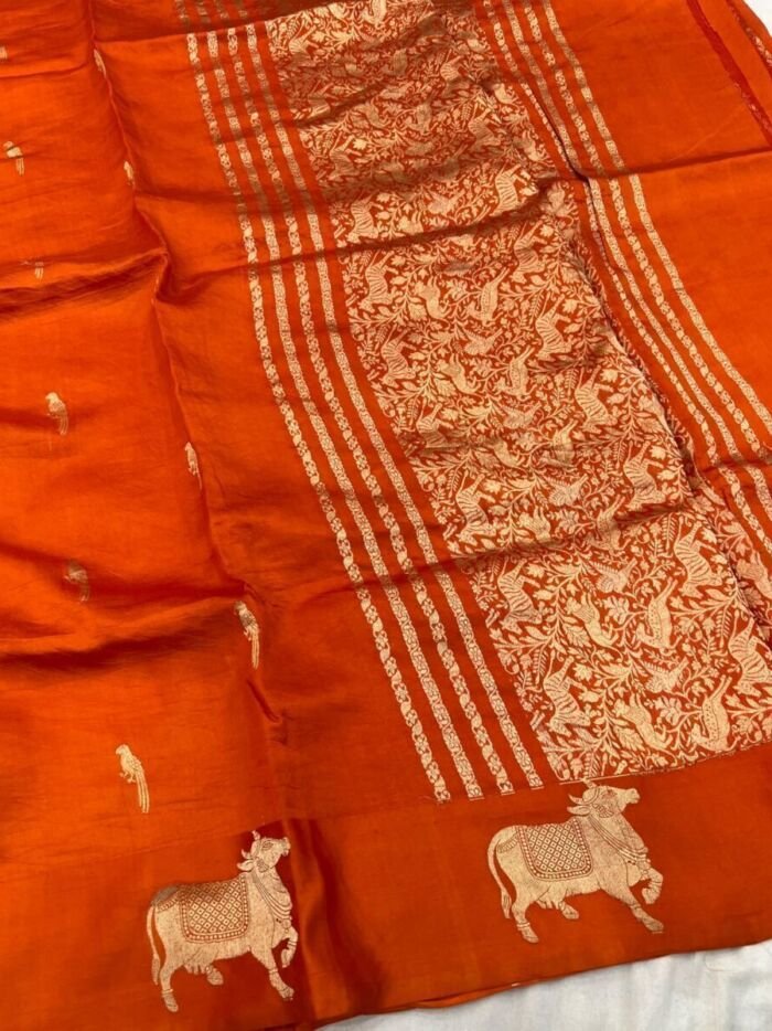 KashiFab Pure Mashru Katan Sarees - AYU #10586 KashiFab Pure Mashru Katan Sarees - AYU #10586 online - authentic Varanasi weave