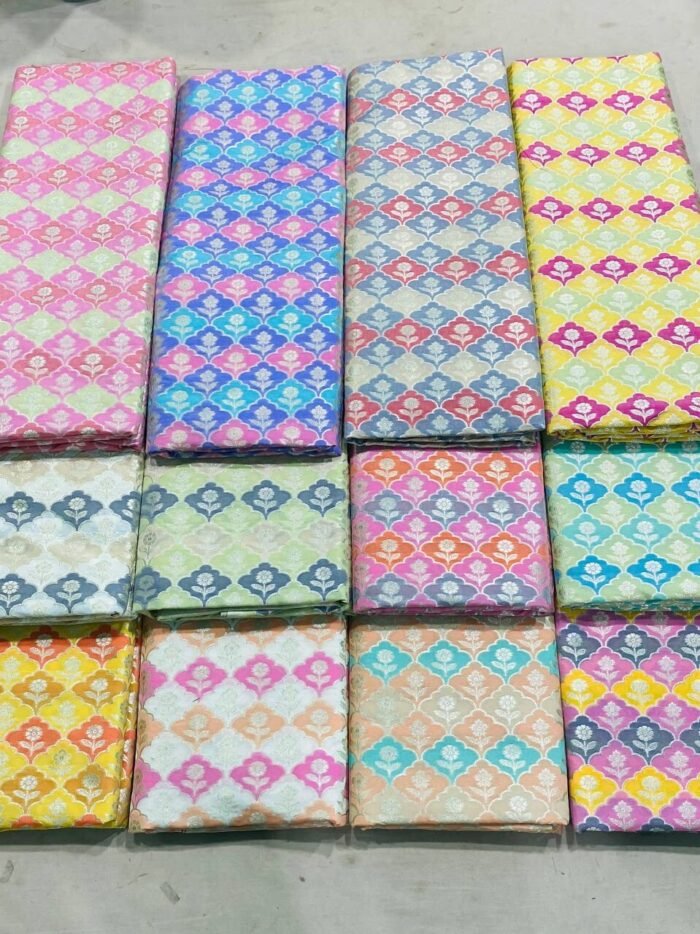 KashiFab RANGKAT BROCADE 44" online - authentic Varanasi weave