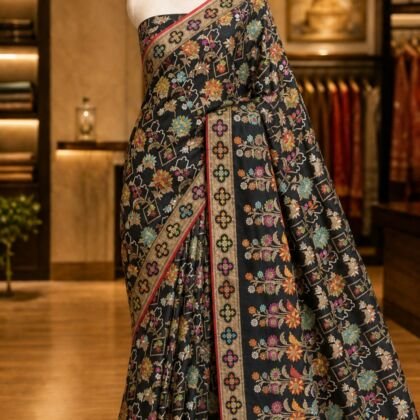 KashiFab Real zari inspired cotton jamdani sarees - AYU #7218 lifestyle cover - boutique display
