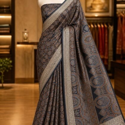 KashiFab Resham jamawar saree lifestyle on mannequin - boutique display