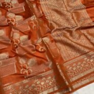 KashiFab Soft Mulberry tissue rangkaat sarees online - Banaras / Varanasi silk saree - view 3