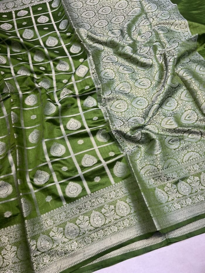 KashiFab Soft silk sarees with gharchola weave 1 KashiFab Soft silk sarees with gharchola weave online - Banaras / Varanasi silk saree