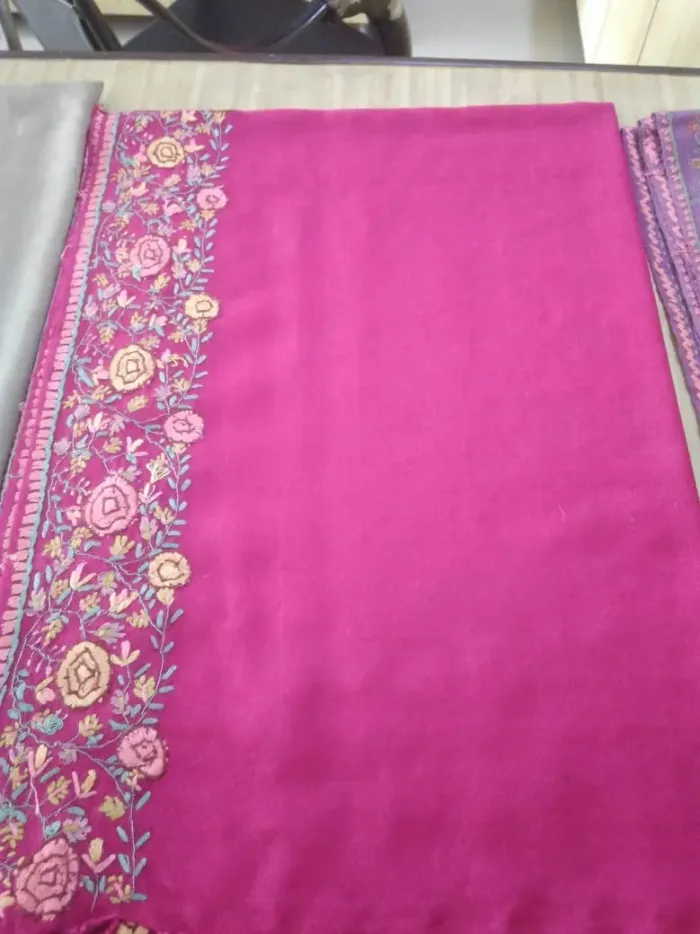 KashiFab soft weave stole Magenta jamawar paisley online - KF scarf SC59