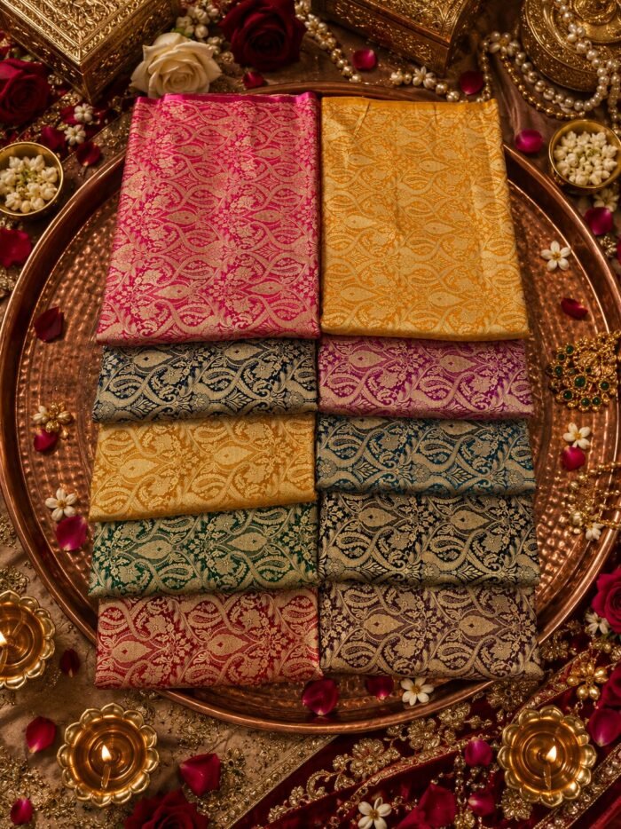 KashiFab Tehra Brocade KashiFab Tehra Brocade online - authentic Varanasi weave