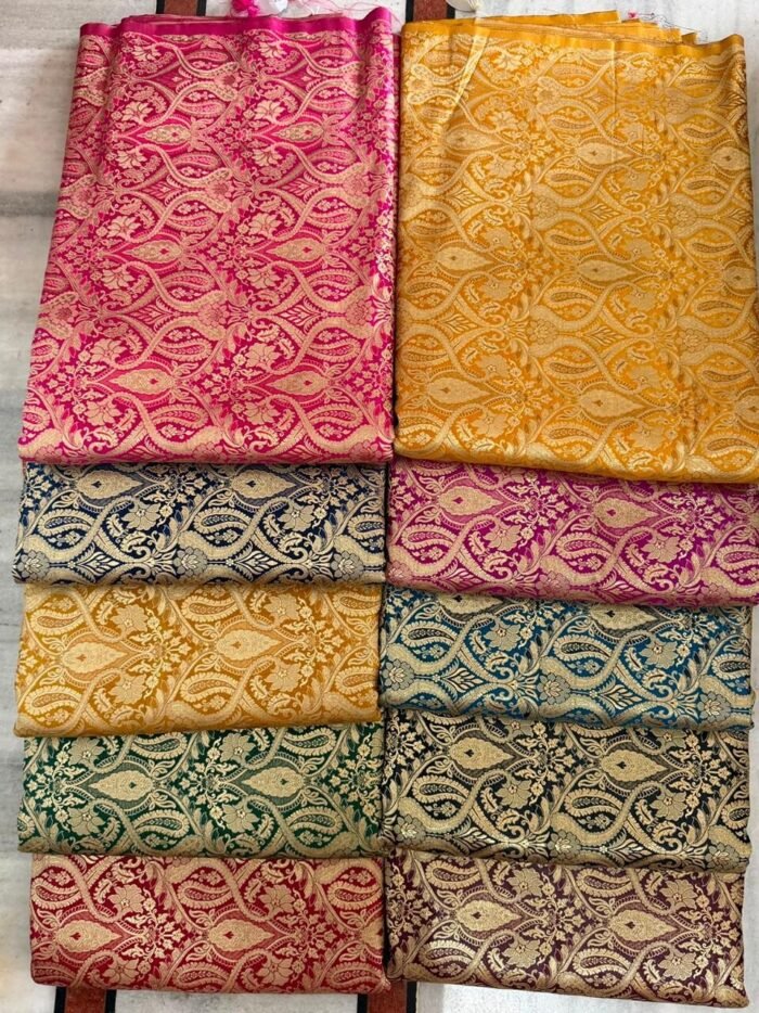 KashiFab Tehra Brocade KashiFab Tehra Brocade online - authentic Varanasi weave