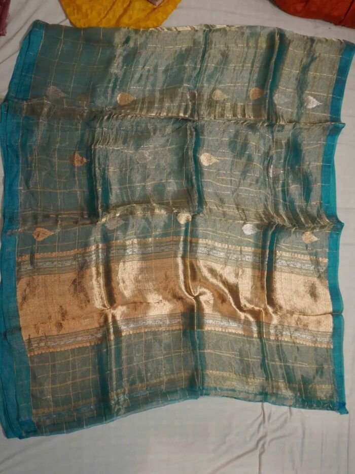 KashiFab Burnt Orange Banarasi Silk Saree 1 KashiFab Burnt Orange Banarasi Silk Saree online - authentic Varanasi Banarasi silk saree