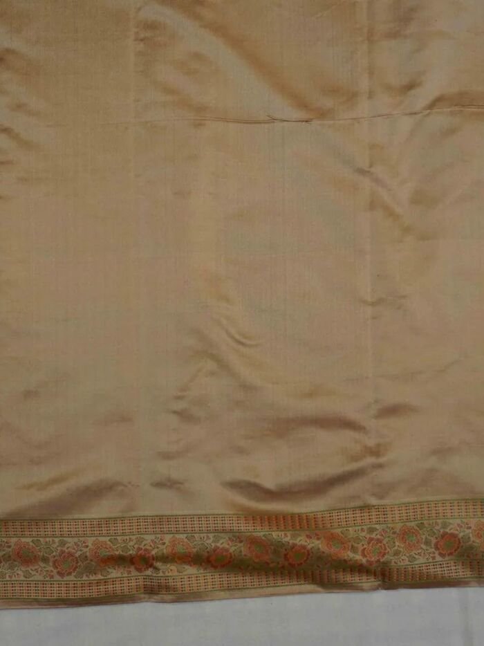KashiFab Burnt Orange Banarasi Silk Saree 4 KashiFab Burnt Orange Banarasi Silk Saree online - authentic Varanasi Banarasi silk saree - detail view 4