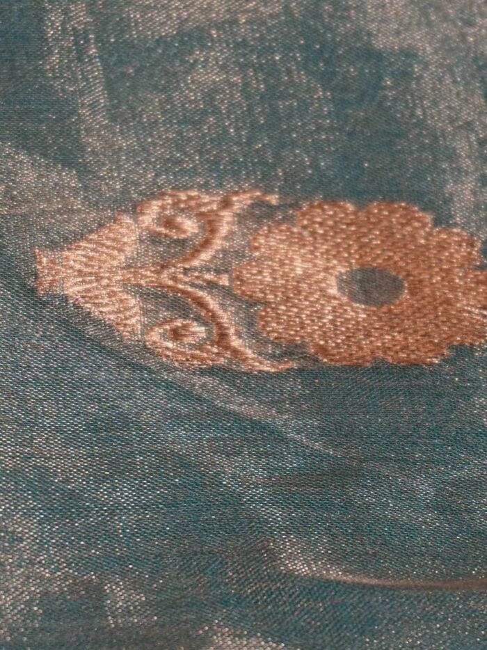 KashiFab Burnt Orange Banarasi Silk Saree 4 KashiFab Burnt Orange Banarasi Silk Saree online - authentic Varanasi Banarasi silk saree - detail view 4