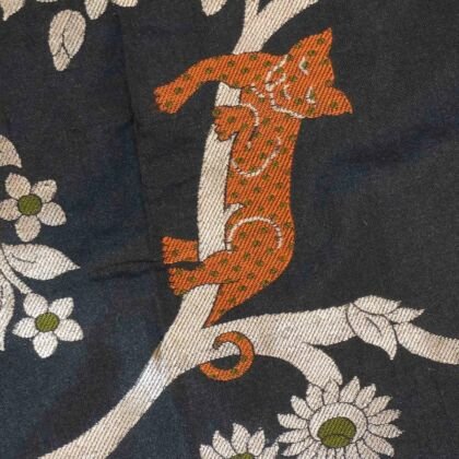 KashiFab Midnight Black Shikargah Banarasi silk saree online - authentic Varanasi weave - detail view 2