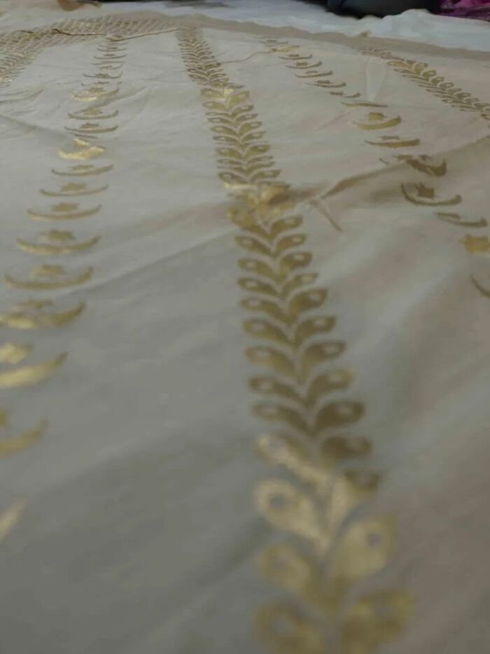 KashiFab Mustard Gold Banarasi Silk Dupatta online - authentic Varanasi Banarasi silk dupatta - detail view 2