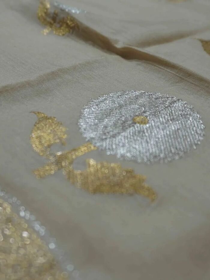 KashiFab Mustard Gold Banarasi Silk Dupatta online - authentic Varanasi Banarasi silk dupatta - detail view 3