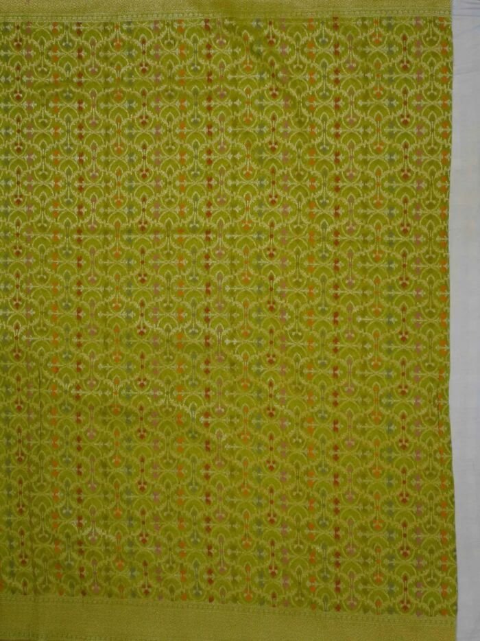 KashiFab Mustard Gold Banarasi Silk Saree 2 KashiFab Mustard Gold Banarasi Silk Saree online - authentic Varanasi Banarasi silk saree - detail view 2
