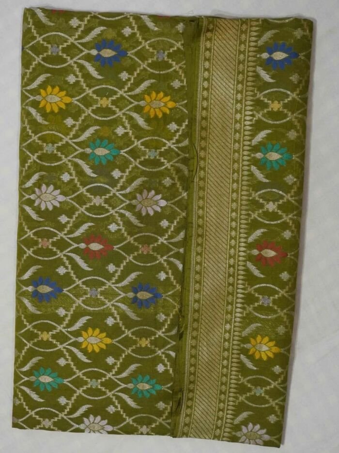KashiFab Mustard Gold Banarasi Silk Saree online - authentic Varanasi Banarasi silk saree - detail view 5