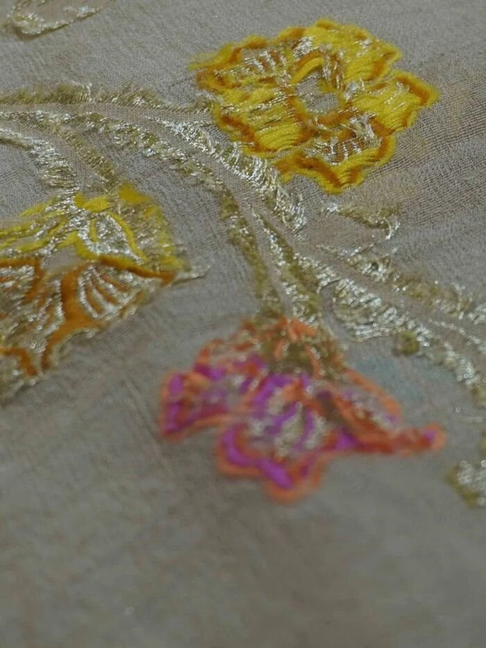 KashiFab Mustard Gold Banarasi Silk Saree 8 KashiFab Mustard Gold Banarasi Silk Saree online - authentic Varanasi Banarasi silk saree - detail view 8