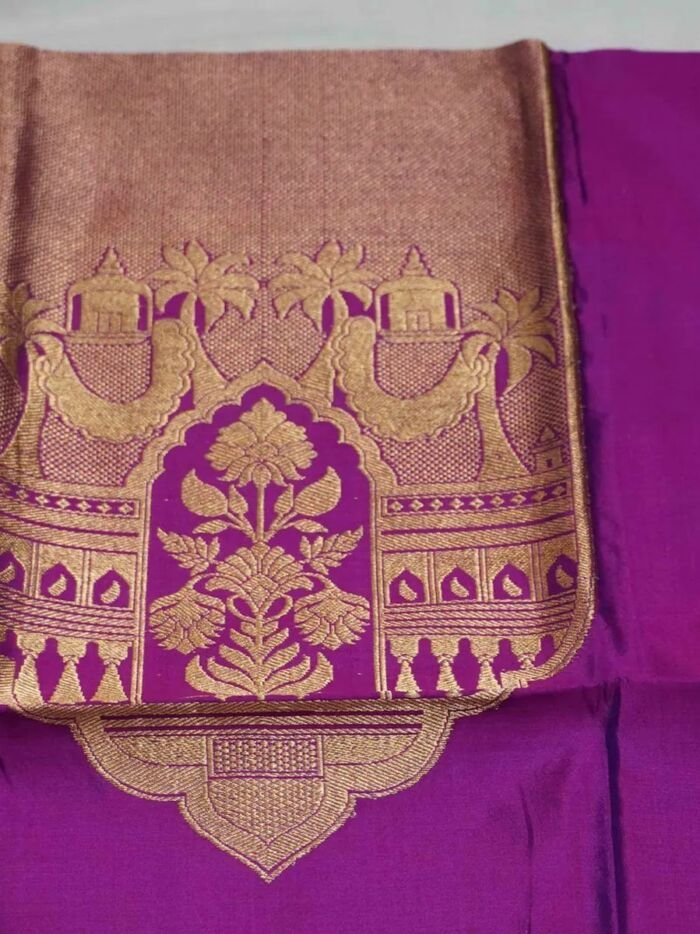 KashiFab Rose Pink Banarasi Silk Coord Set online - authentic Varanasi Banarasi silk coord set - detail view 2