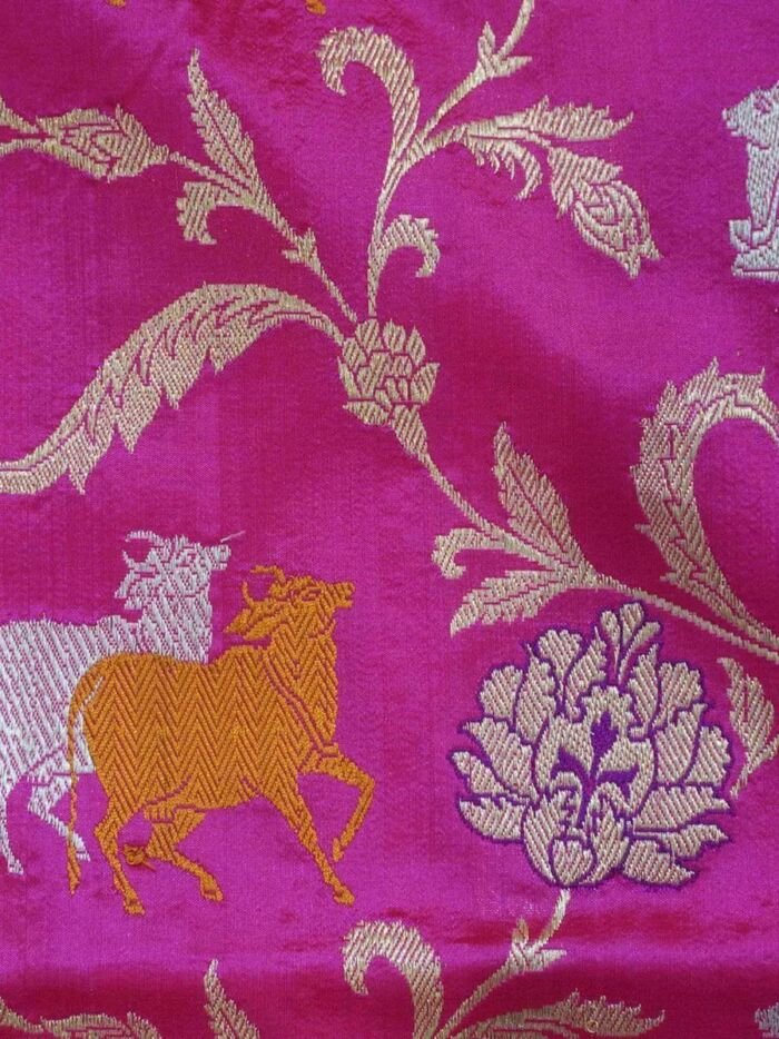 KashiFab Rose Pink Banarasi Silk Saree online - authentic Varanasi Banarasi silk saree - detail view 3
