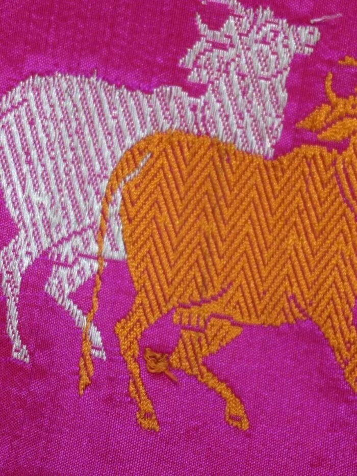 KashiFab Rose Pink Banarasi Silk Saree online - authentic Varanasi Banarasi silk saree - detail view 4