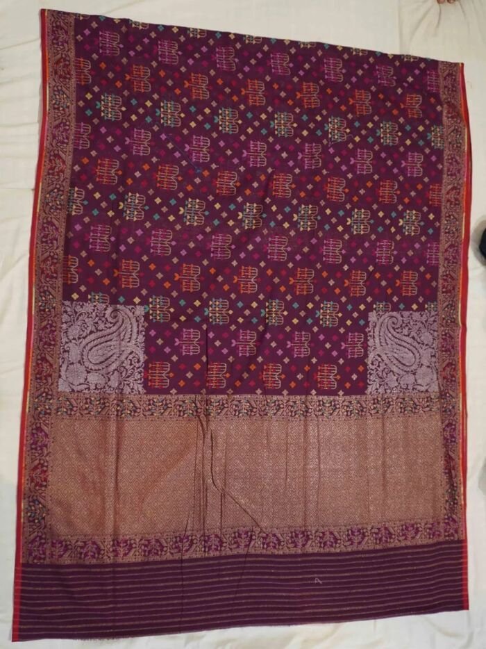 KashiFab Rose Pink Banarasi Silk Saree 4 KashiFab Rose Pink Banarasi Silk Saree online - authentic Varanasi Banarasi silk saree - detail view 4
