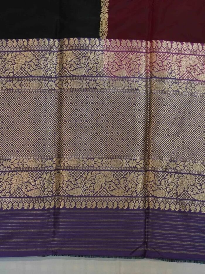 KashiFab Rose Pink Banarasi Silk Saree online - authentic Varanasi Banarasi silk saree - detail view 4