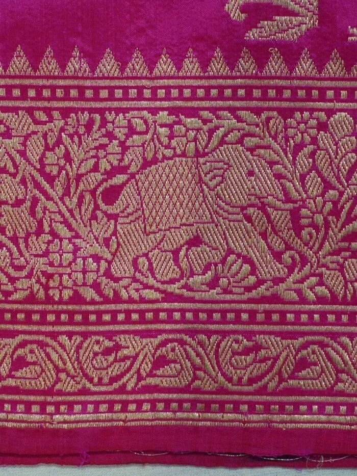 KashiFab Rose Pink Banarasi Silk Saree online - authentic Varanasi Banarasi silk saree - detail view 5
