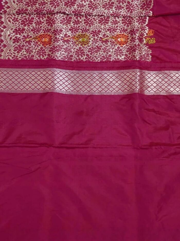 KashiFab Rose Pink Banarasi Silk Saree 6 KashiFab Rose Pink Banarasi Silk Saree online - authentic Varanasi Banarasi silk saree - detail view 6