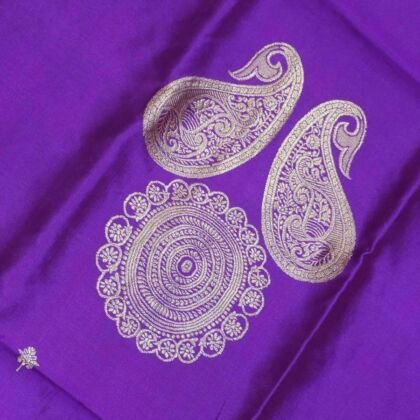 KashiFab Royal Purple Banarasi Silk Coord Set 2 KashiFab Royal Purple Banarasi Silk Coord Set online - authentic Varanasi Banarasi silk coord set - detail view 2