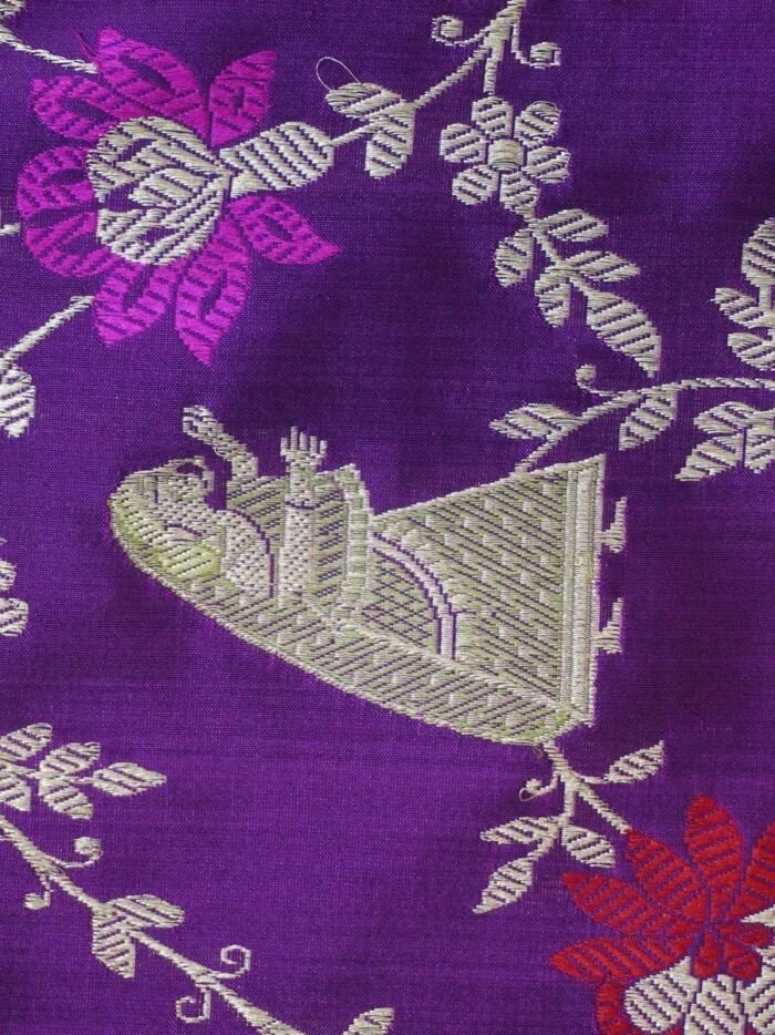 KashiFab Royal Purple Banarasi Silk Saree 2 KashiFab Royal Purple Banarasi Silk Saree online - authentic Varanasi Banarasi silk saree - detail view 2