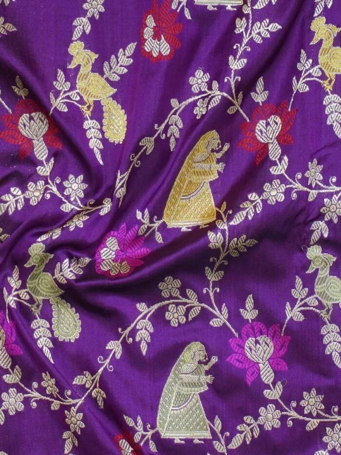 KashiFab Royal Purple Banarasi Silk Saree 7 KashiFab Royal Purple Banarasi Silk Saree online - authentic Varanasi Banarasi silk saree - detail view 7