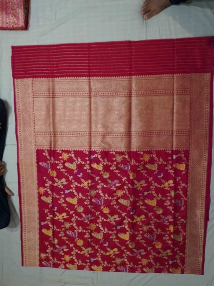 KashiFab Ruby Red Banarasi Silk Saree online - authentic Varanasi Banarasi silk saree