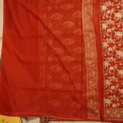 KashiFab Ruby Red Banarasi Silk Saree online - authentic Varanasi Banarasi silk saree - detail view 2