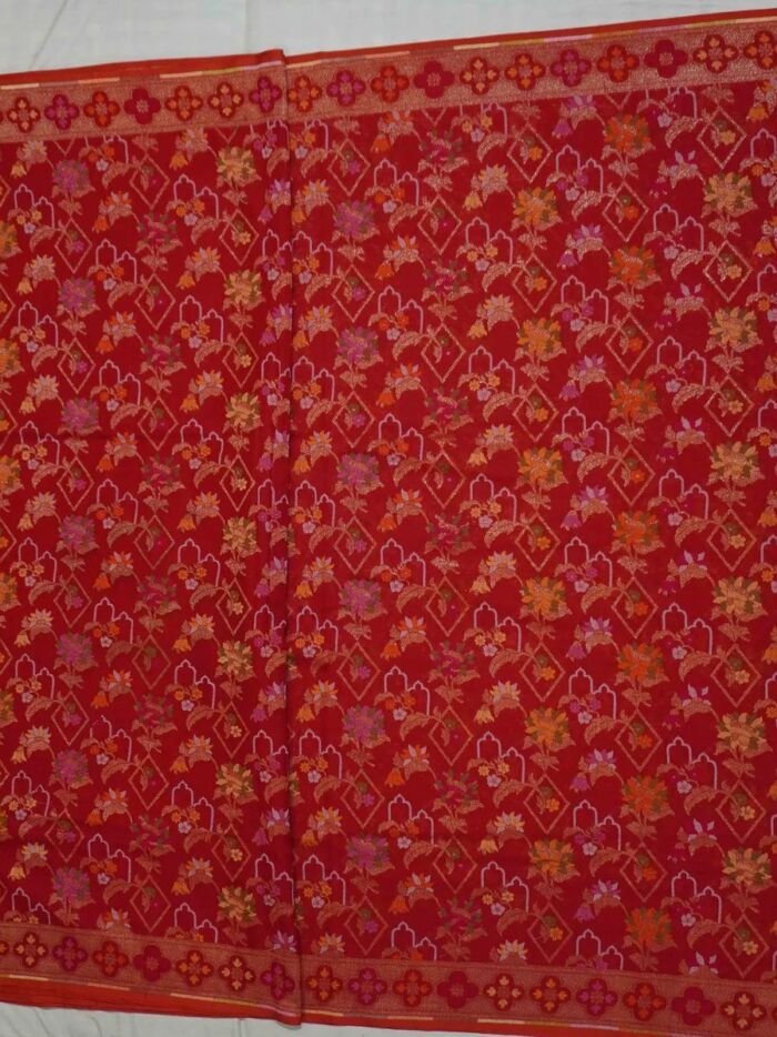 KashiFab Ruby Red Banarasi Silk Saree 2 KashiFab Ruby Red Banarasi Silk Saree online - authentic Varanasi Banarasi silk saree - detail view 2