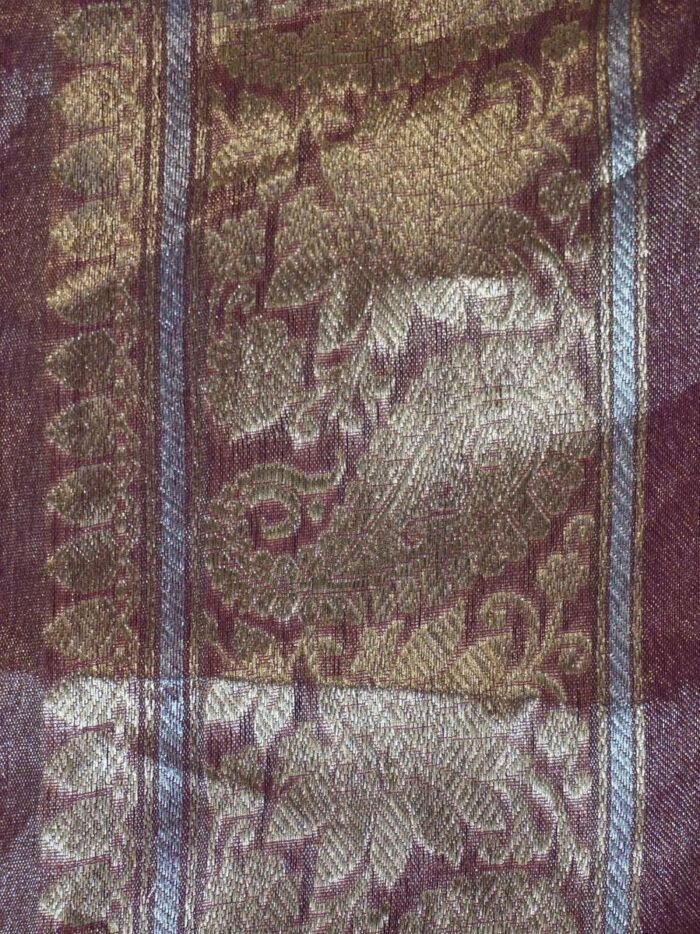 KashiFab Ruby Red Banarasi Silk Saree 2 KashiFab Ruby Red Banarasi Silk Saree online - authentic Varanasi Banarasi silk saree - detail view 2
