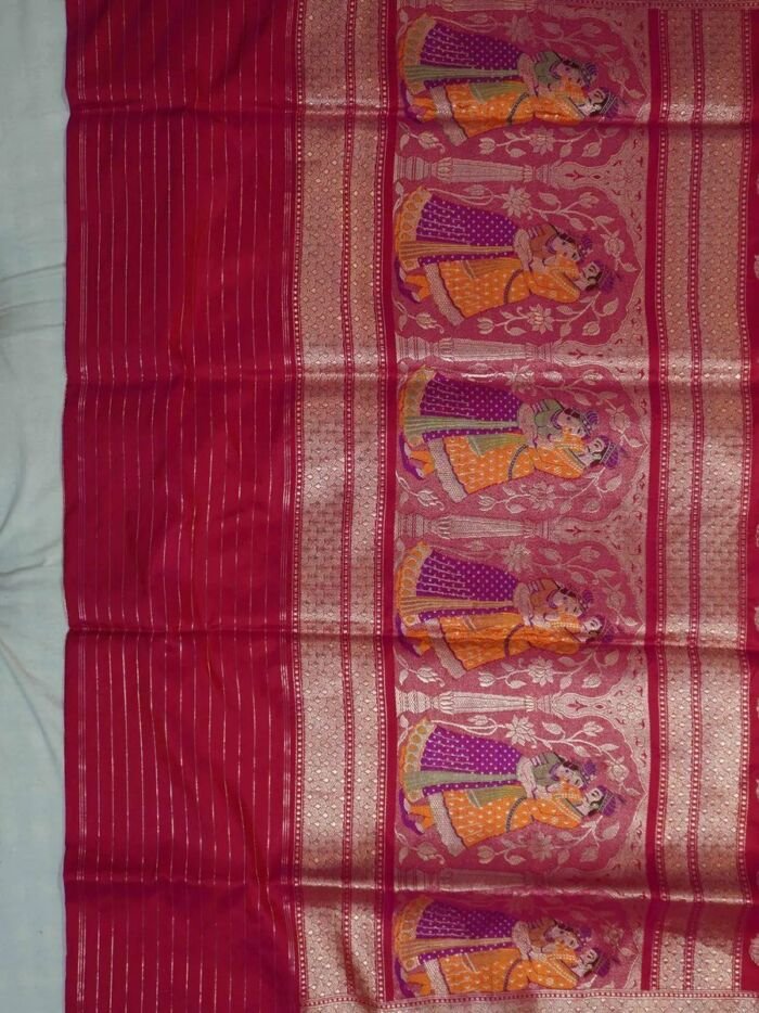 KashiFab Ruby Red Banarasi Silk Saree online - authentic Varanasi Banarasi silk saree - detail view 2