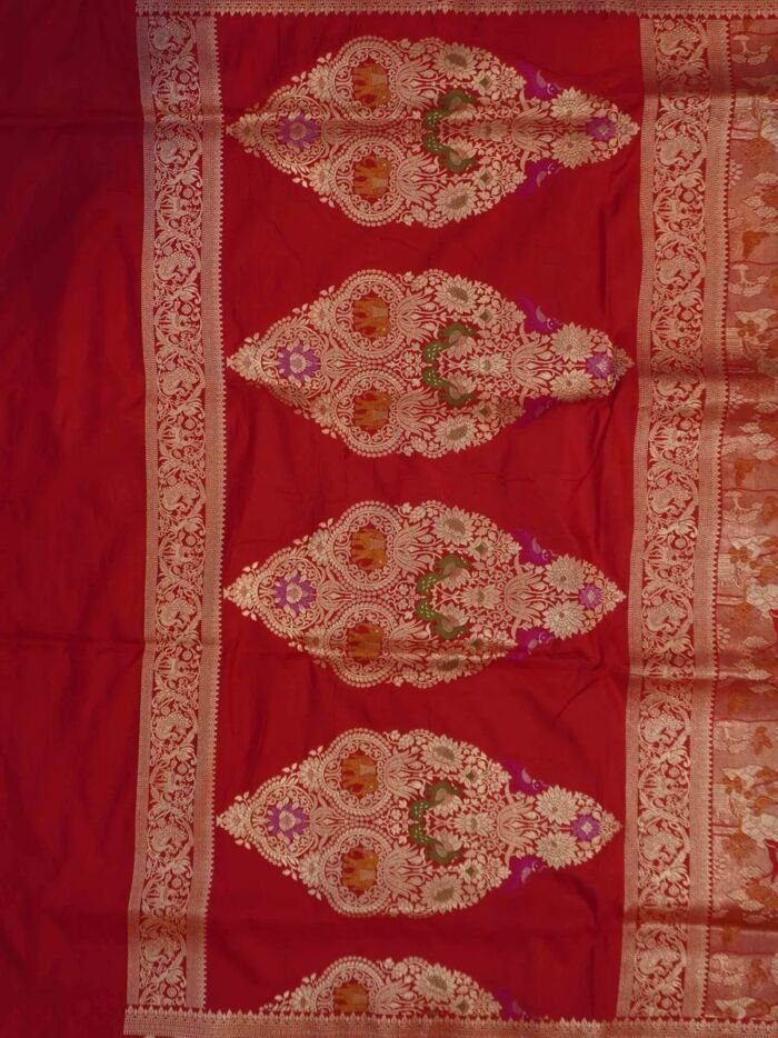 KashiFab Ruby Red Banarasi Silk Saree 3 KashiFab Ruby Red Banarasi Silk Saree online - authentic Varanasi Banarasi silk saree - detail view 3