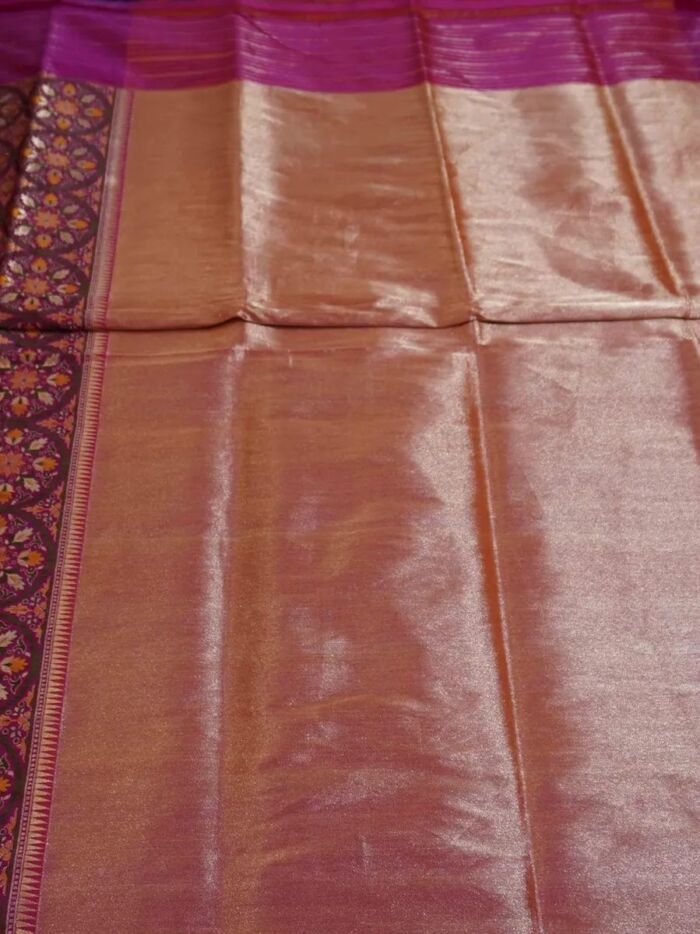 KashiFab Ruby Red Banarasi Silk Saree online - authentic Varanasi Banarasi silk saree - detail view 4
