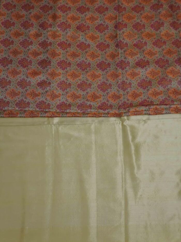 KashiFab Ruby Red Banarasi Silk Saree 4 KashiFab Ruby Red Banarasi Silk Saree online - authentic Varanasi Banarasi silk saree - detail view 4