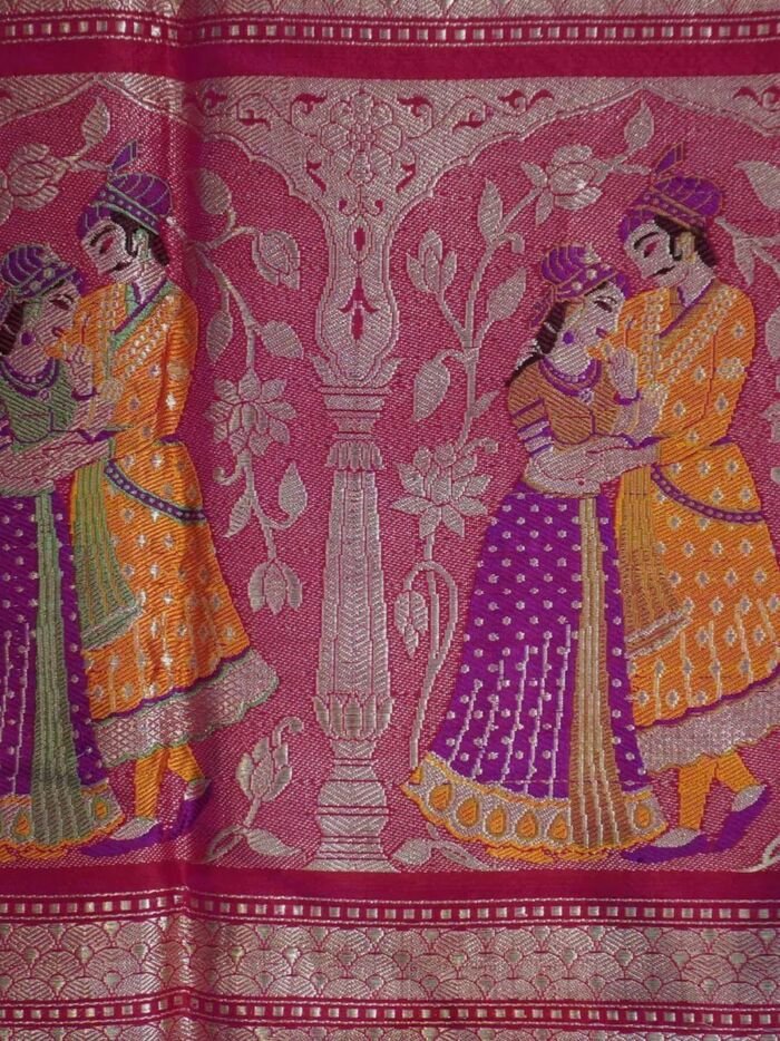 KashiFab Ruby Red Banarasi Silk Saree online - authentic Varanasi Banarasi silk saree - detail view 5