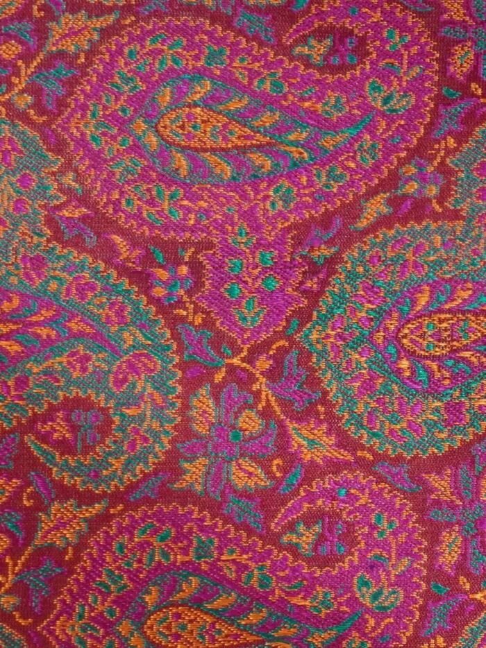 KashiFab Ruby Red Banarasi Silk Saree 7 KashiFab Ruby Red Banarasi Silk Saree online - authentic Varanasi Banarasi silk saree - detail view 7