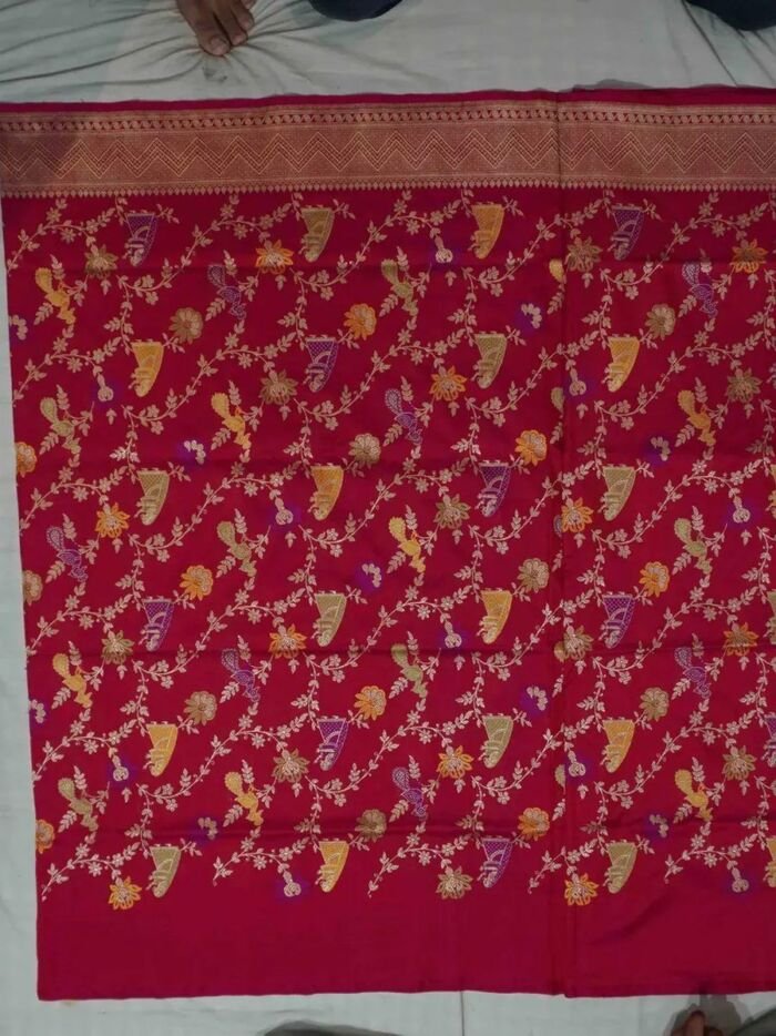 KashiFab Ruby Red Banarasi Silk Saree online - authentic Varanasi Banarasi silk saree - detail view 7