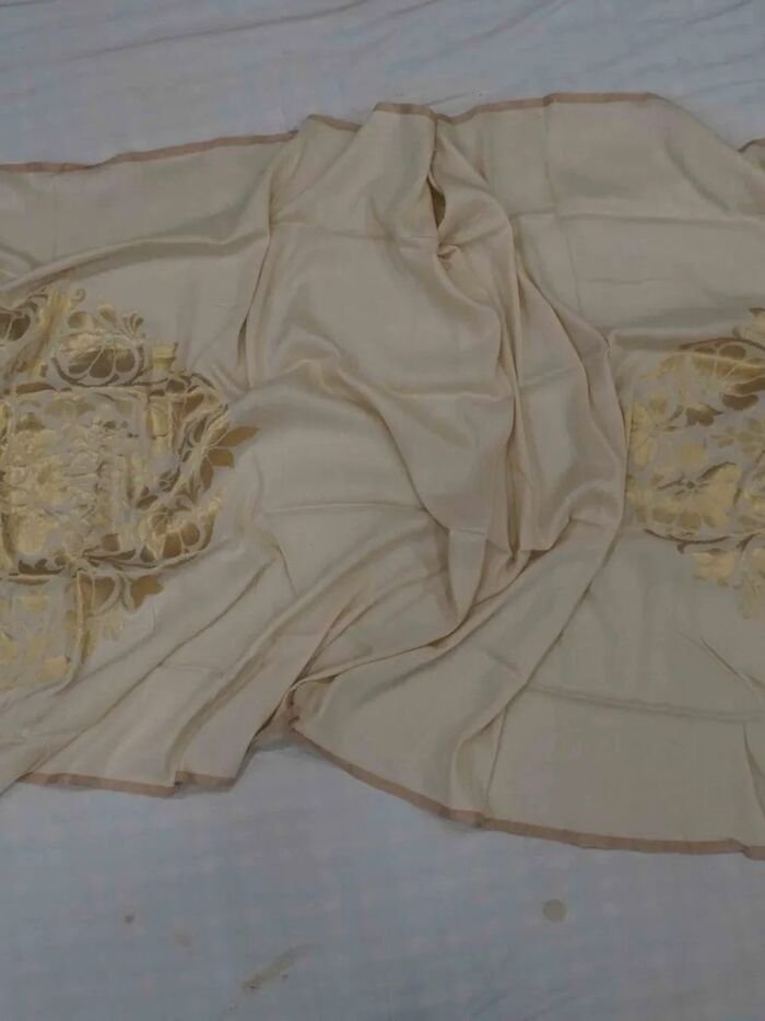 KashiFab Silver Grey Banarasi Silk Dupatta online - authentic Varanasi Banarasi silk dupatta - detail view 5