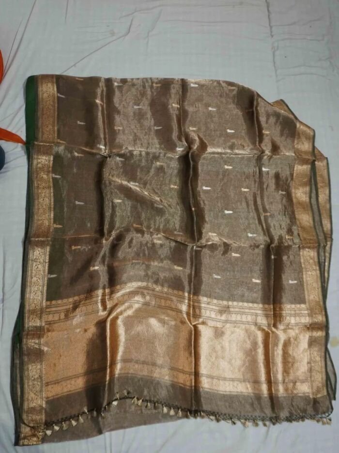 KashiFab Silver Grey Banarasi Silk Saree online - authentic Varanasi Banarasi silk saree