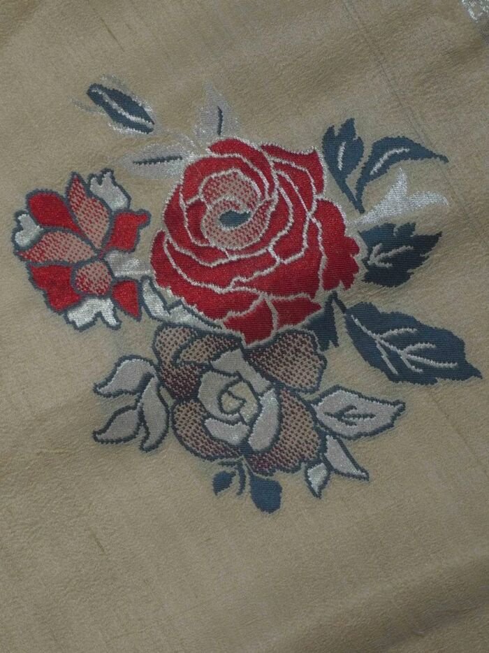 KashiFab Silver Grey Banarasi Silk Saree 2 KashiFab Silver Grey Banarasi Silk Saree online - authentic Varanasi Banarasi silk saree - detail view 2